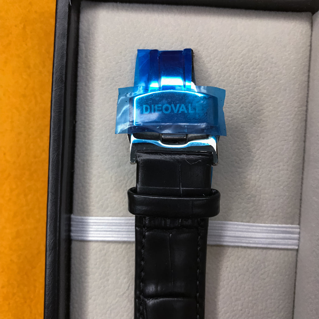 Dieovale astronaut watch